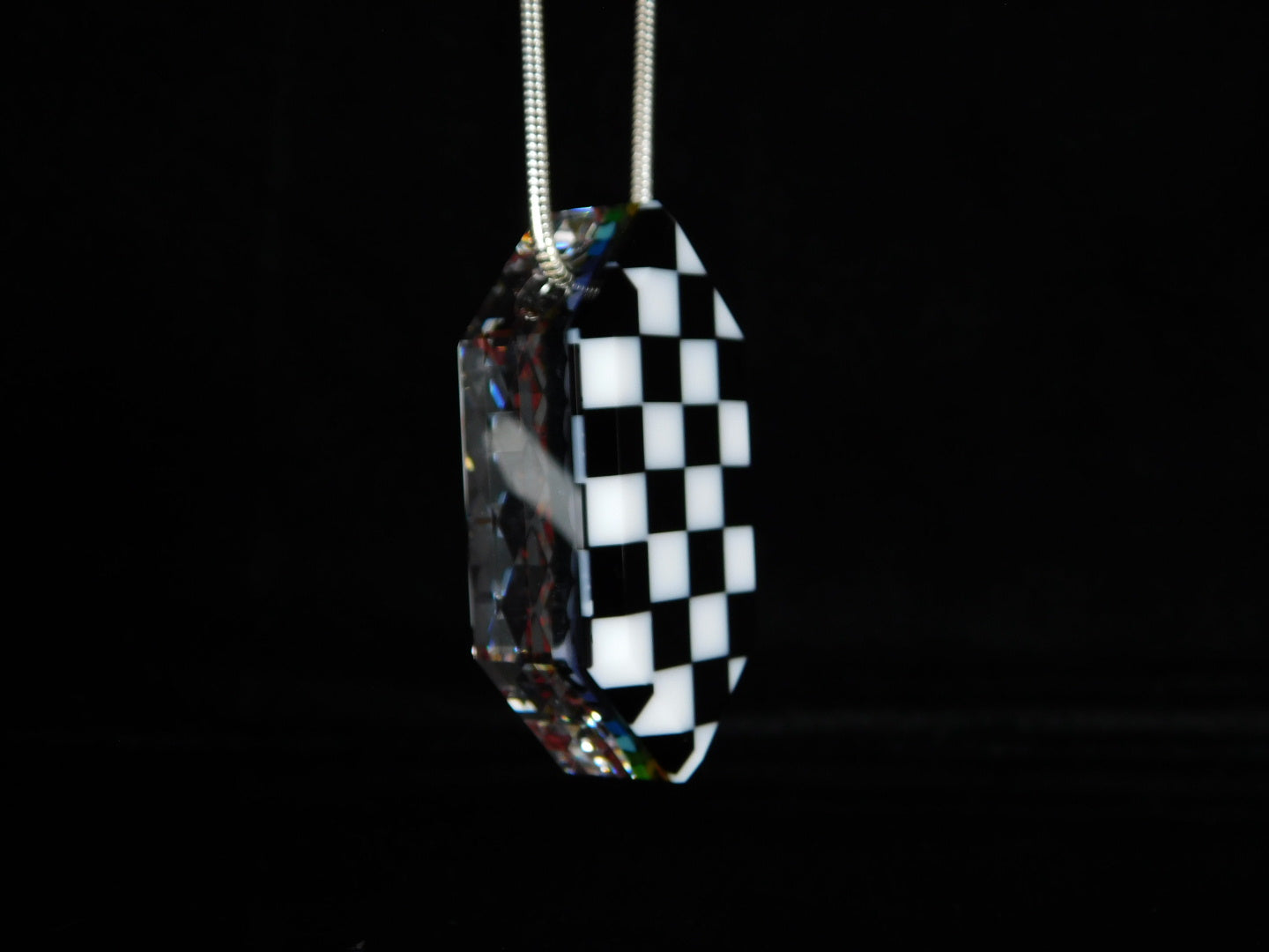 Mr facet collab pendant